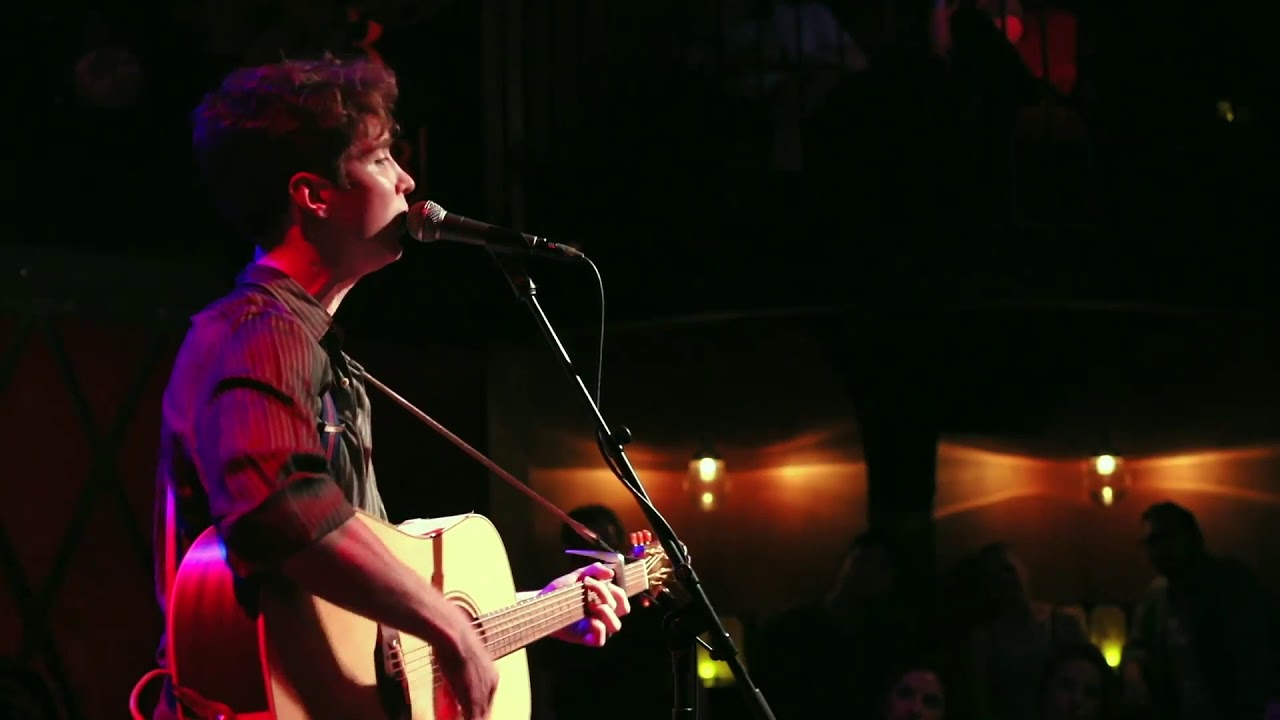 Cigarettes, Tobacco [Rockwood Music Hall NYC] by Patrick Glennon - David Keenan - 2018