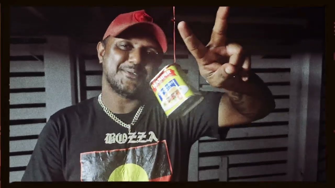 Bozza - SkuX Dissed 6Wayz (OFFICIAL VIDEO!)