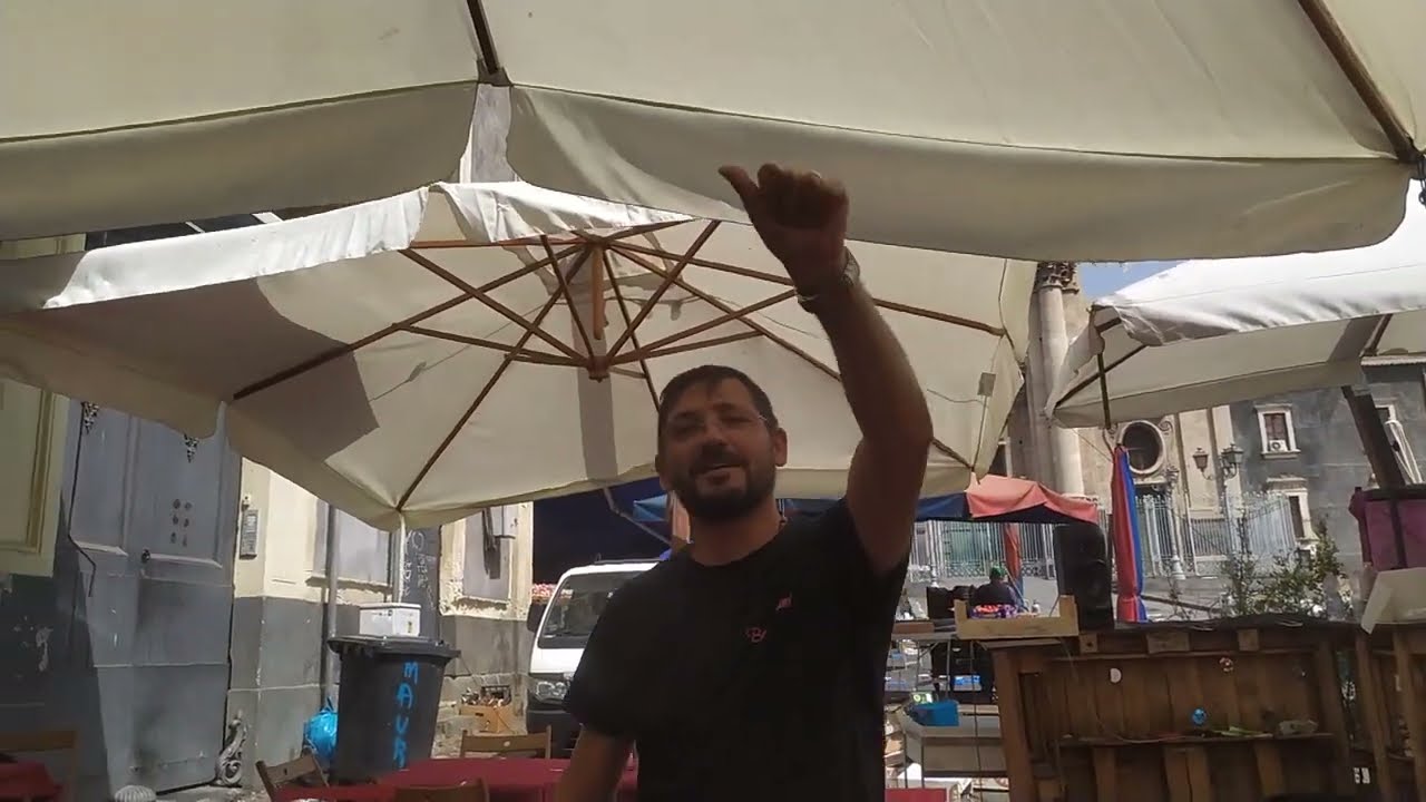 Rhove - Shakerando al Bar Termini della Fiera di Catania! Mercato di Piazza Carlo Alberto!