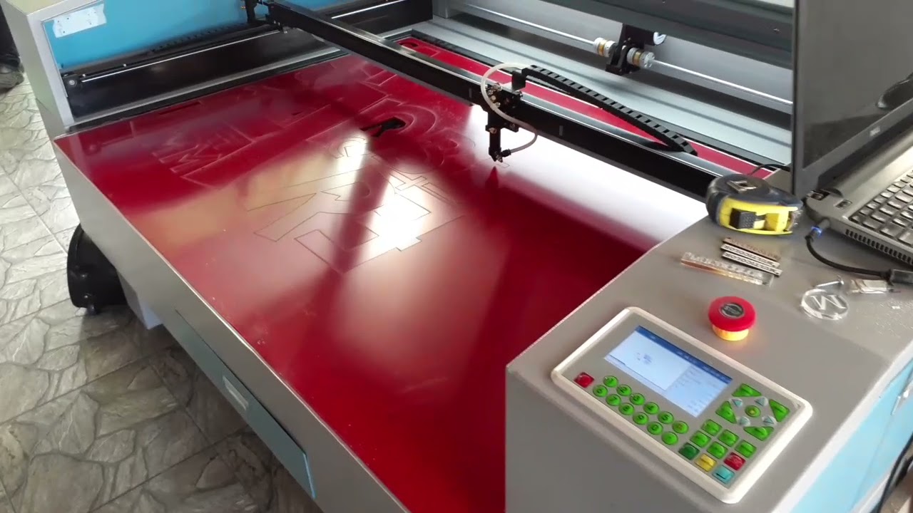 M&aacute;quina Laser Corte e Grava&ccedil;&atilde;o 140x90 100w Corte Acr&iacute;lico 3mm - Vinicius Garcia Laser 11 966411826