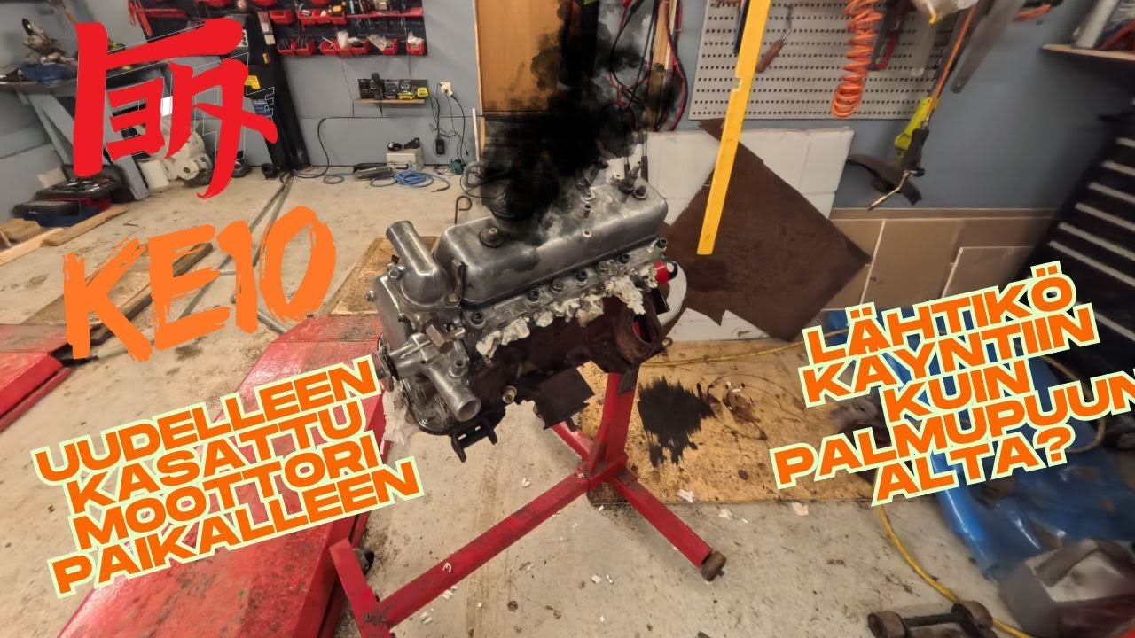 toyota corolla ke10 uudelleen kasattua konetta paikalleen