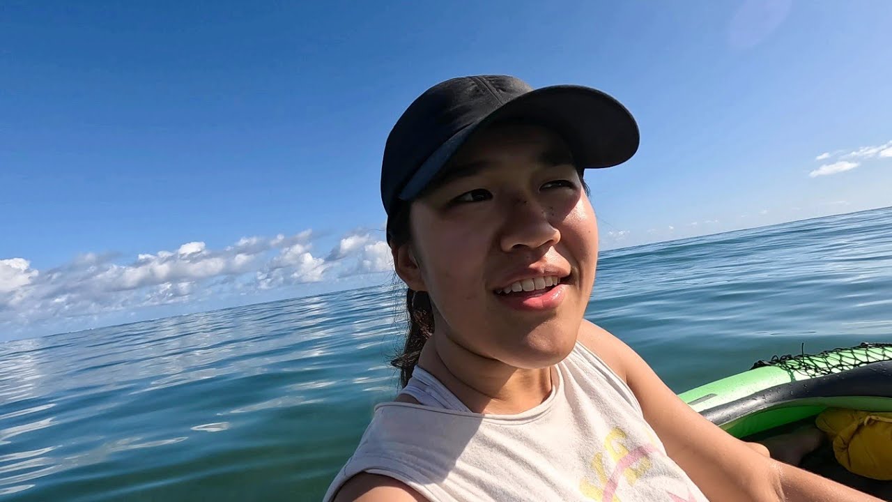 KAYAKING TO ANOTHER ISLAND VLOG