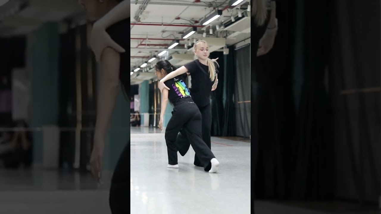 A Dance Masterclass with Hilary Easton from The Juilliard School