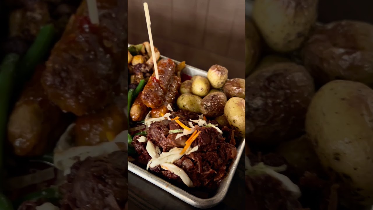 Vegan feast at Hoop-Dee-Doo Musical Revue at Walt Disney World. #vegandisneyworld #disneyfood