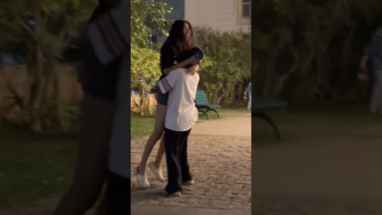 Utha li last me #liftcarry #liftmyfriend #liftcarrychallenge #ffliftcarry #prank #youtubeshorts