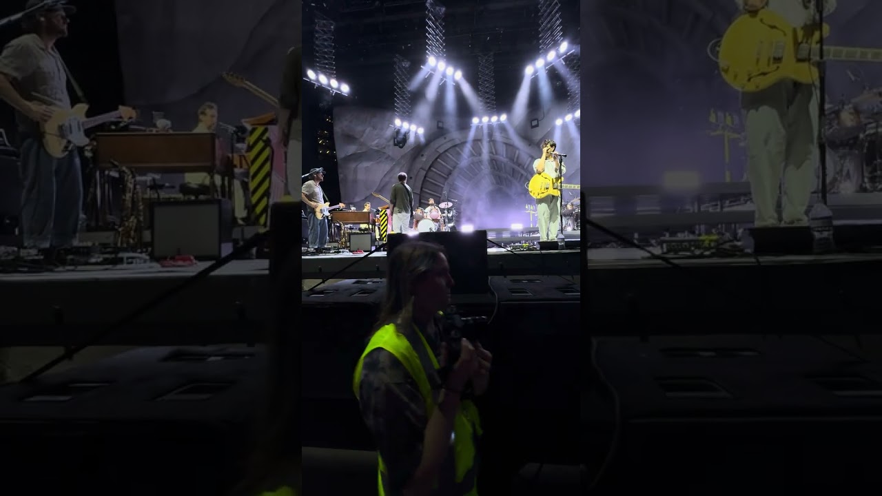 Vampire Weekend - Nashville Request Zone 10/11/2024