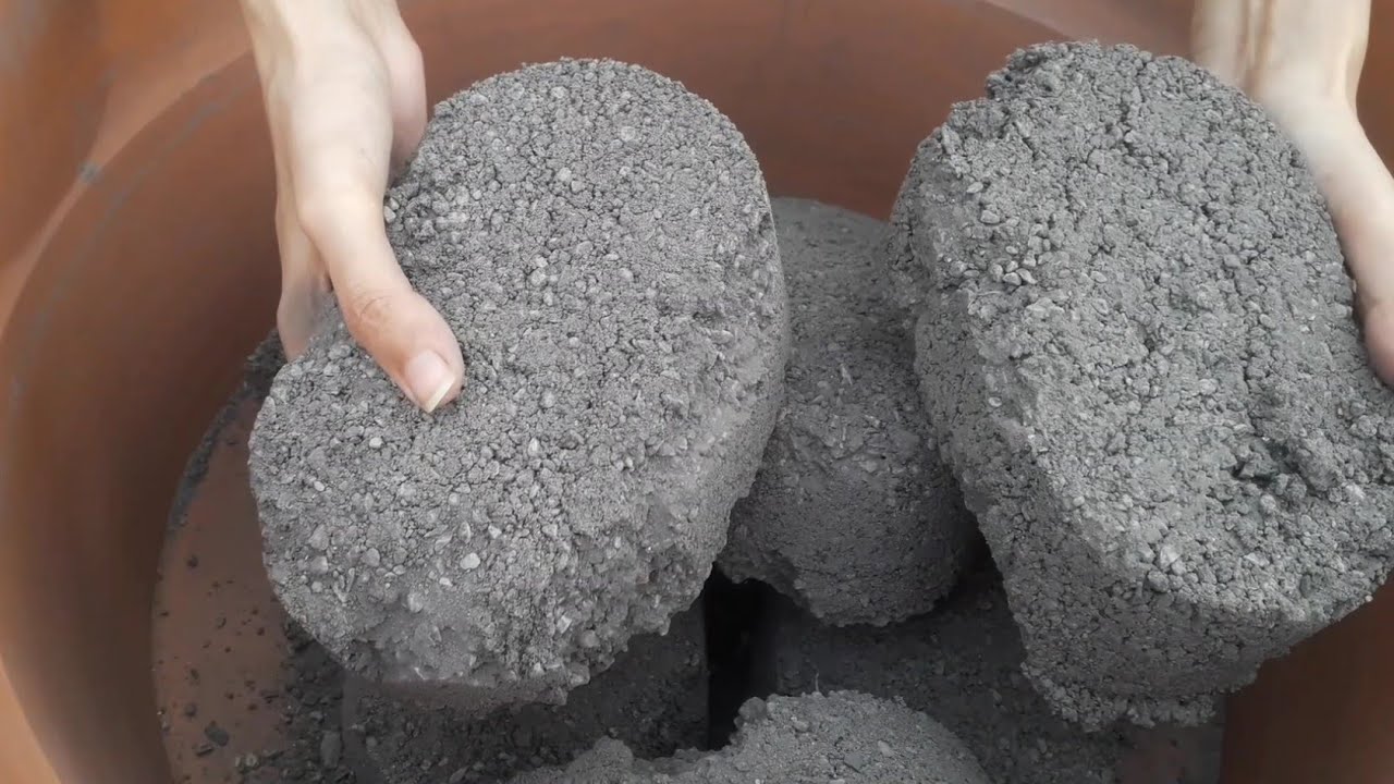 New ASMR video 🔥🥁💦 charcoal grainy bricks new dry+foamy water asmr crumbling video 💦💦