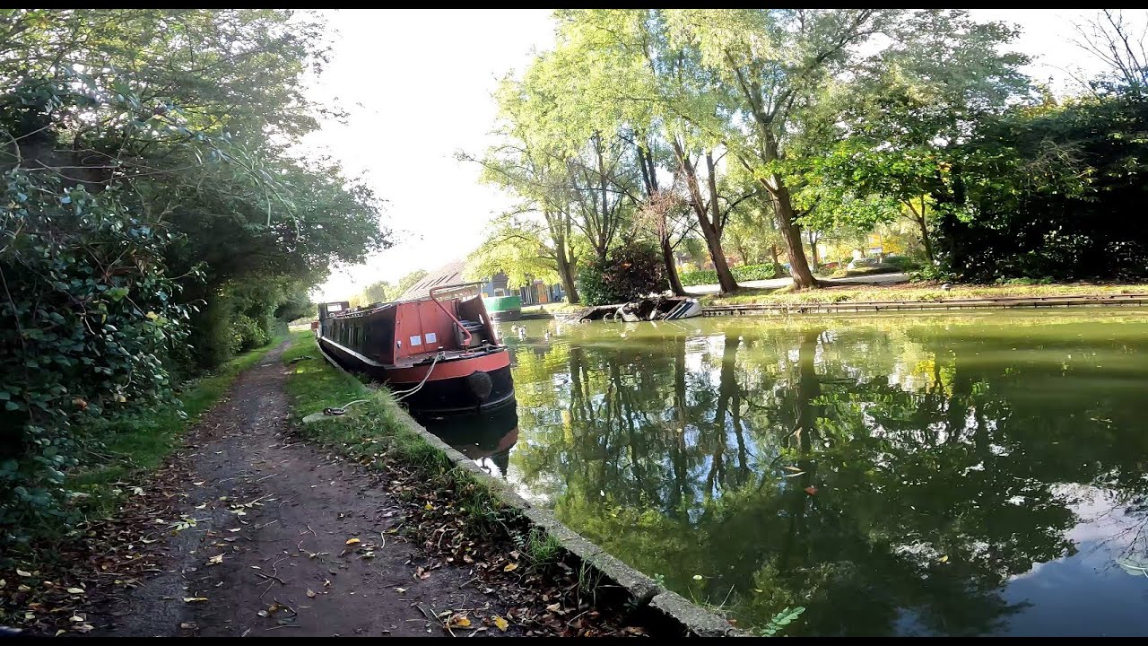 Cycling along The Grand Union Canal - Willen Park to Peartree Bridge, Milton Keynes