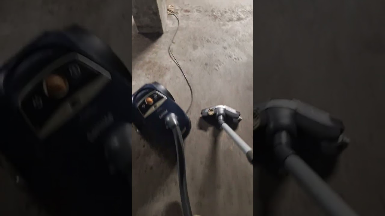 #asmr vacuuming natural fine dust with philips performer 2000w ✨️ 