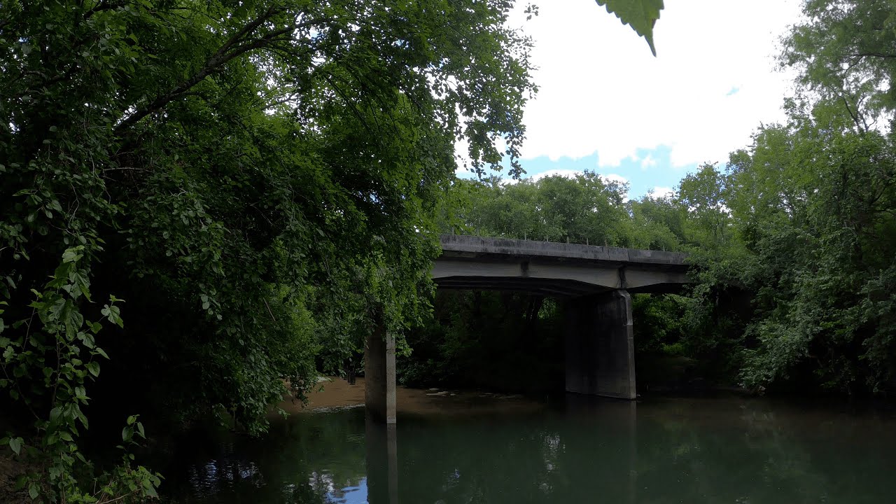 EXPLORO ANTIGUO PUENTE de Ruta 14 y orilla del ARROYO URQUIZA, Paseo, Caminata por la Naturaleza