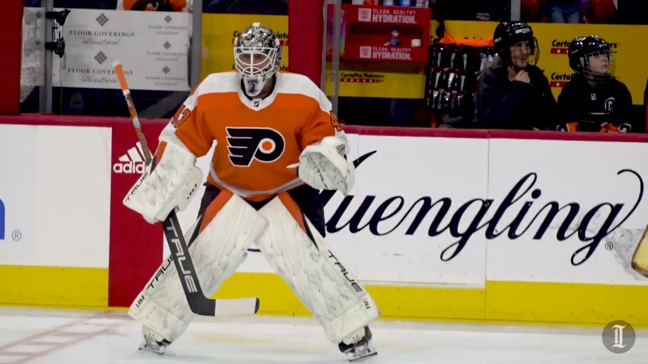 'I like to consider us a family': Behind-the-scenes with the Flyers' equipment managers