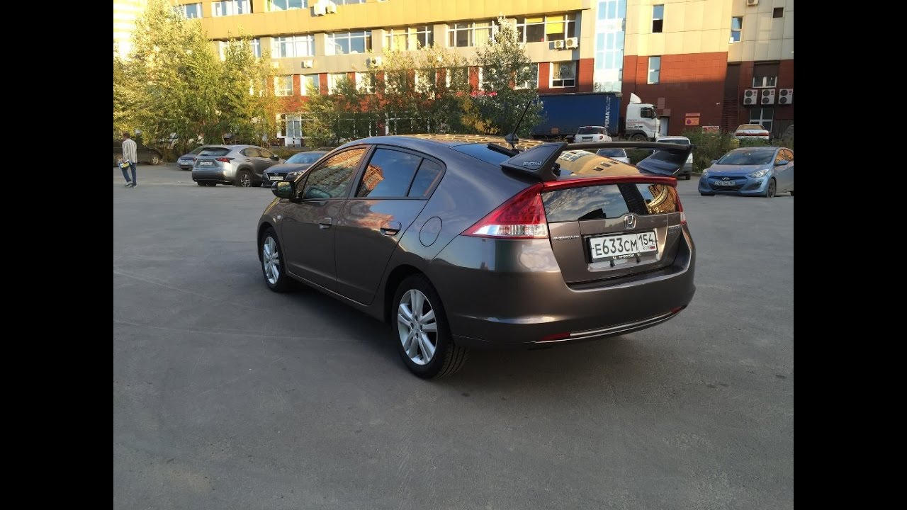 Краткий обзор Honda Insight 2010 года из Японии. г. Новосибирск