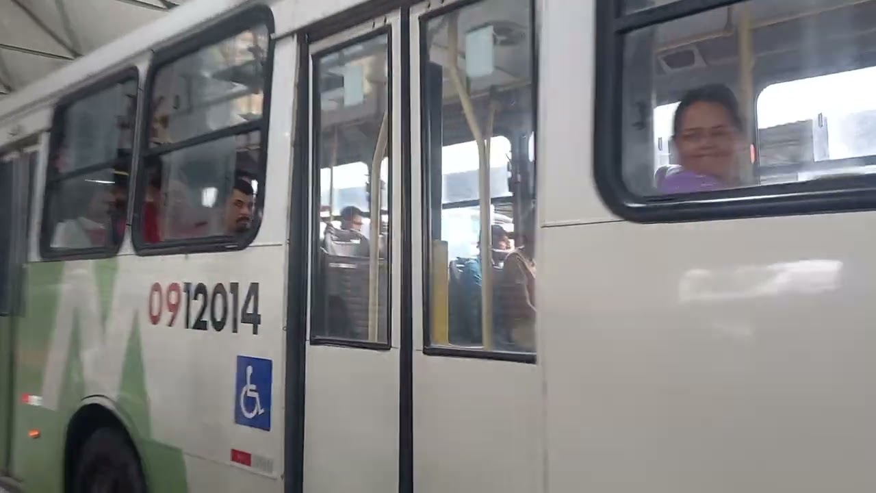 Movimentação Dos Ônibus De Manaus No Terminal 3 Na Cidade Nova De Manaus