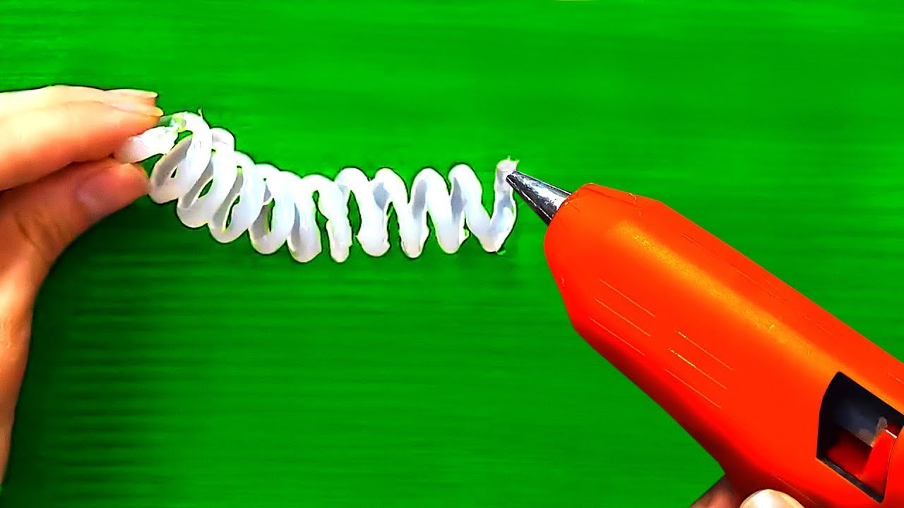 33 TRUCOS CON PEGAMENTO CALIENTE GENIALES QUE NO SAB&Iacute;AS