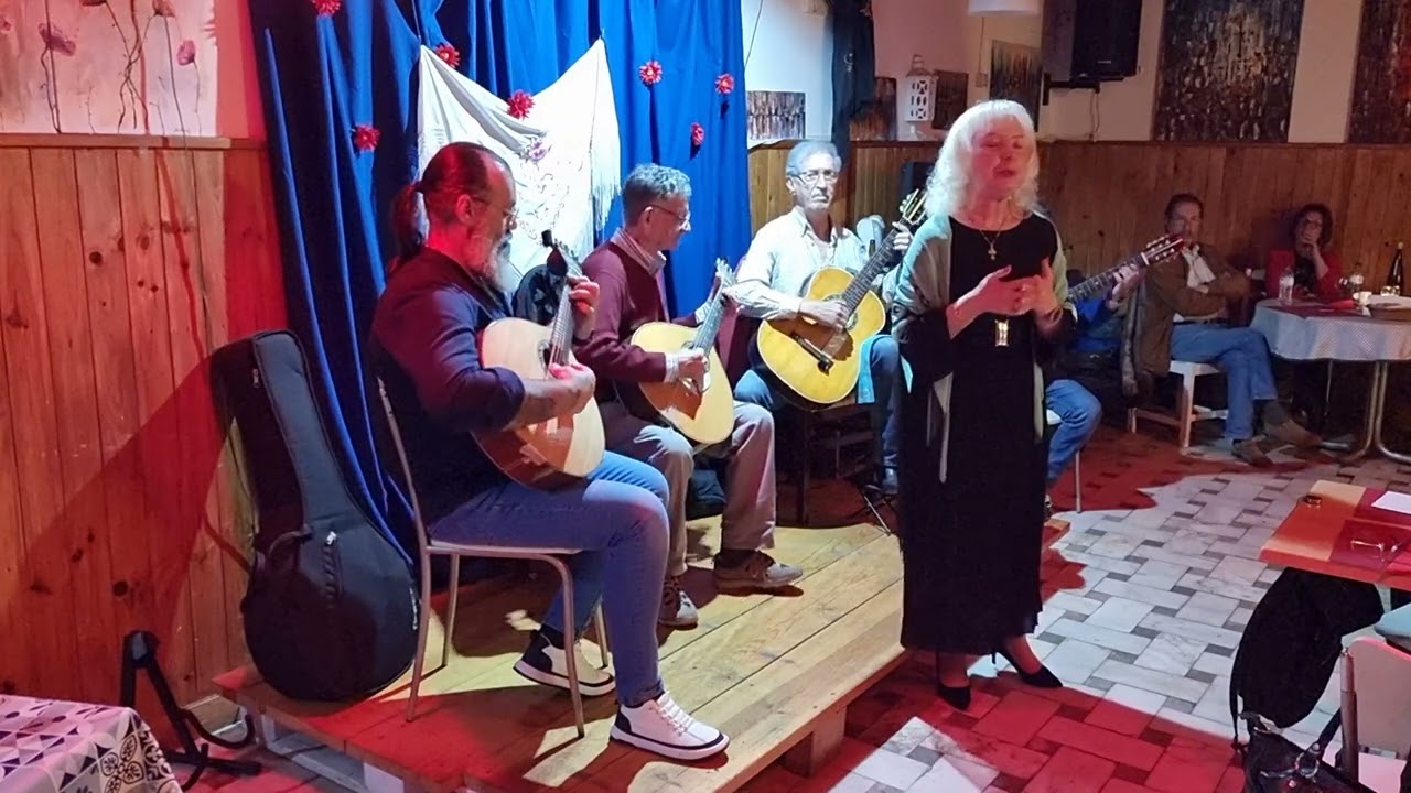 Chama me apenas Mulher (Fado Acácio)