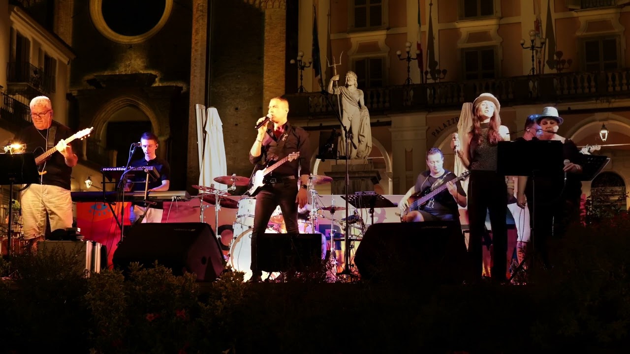 09 ACQUA DALLA LUNA