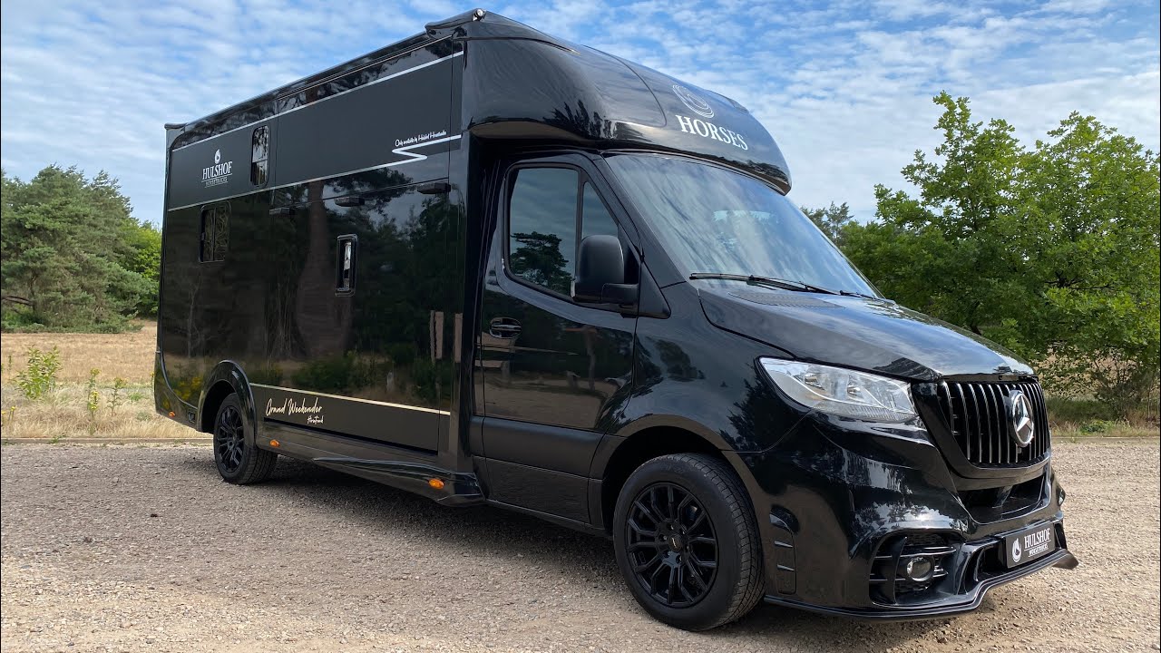 Hulshof Horsetrucks 2-Horses Grand Weekender Mercedes Sprinter AMG