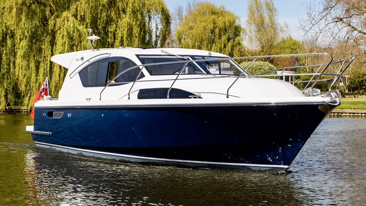 Яхт-тур за 292 500 фунтов стерлингов: Haines 36 Sedan
