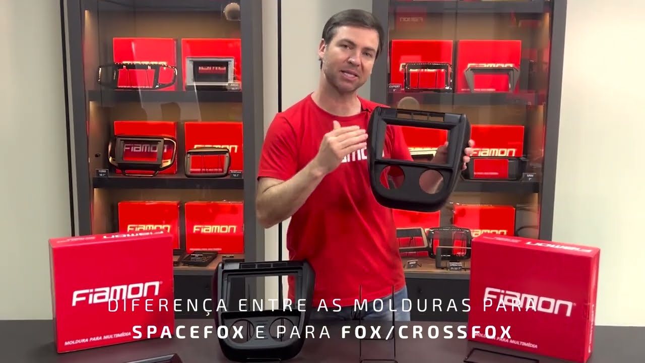 Diferença entre a moldura da VW Spacefox X VW Fox/Crossfox