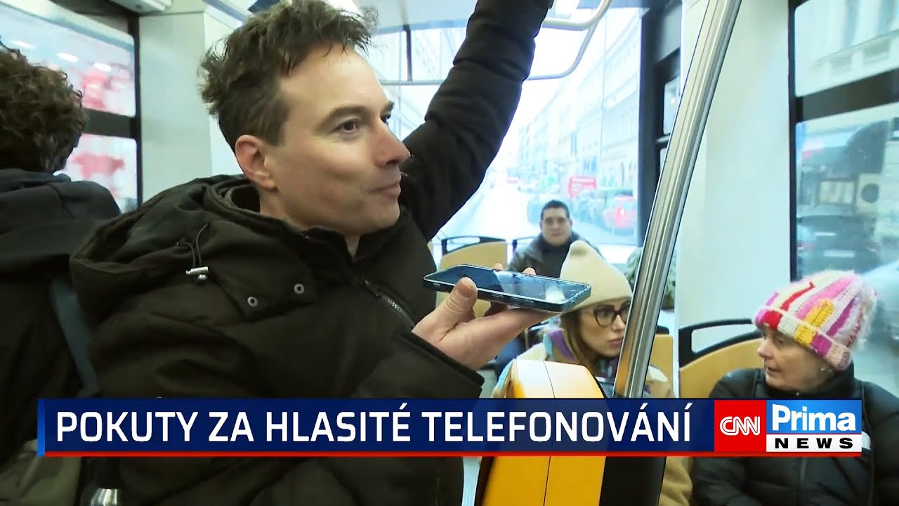 Pokuta za hlasité telefonování v MHD: Omezení zavedli i v Ústeckém kraji