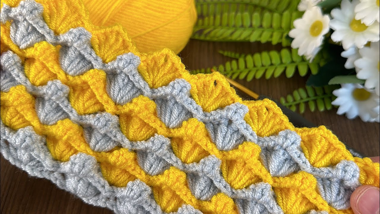 The most beautiful and UNIQUE crochet pattern you've ever seen! easy crochet blanket for beginners