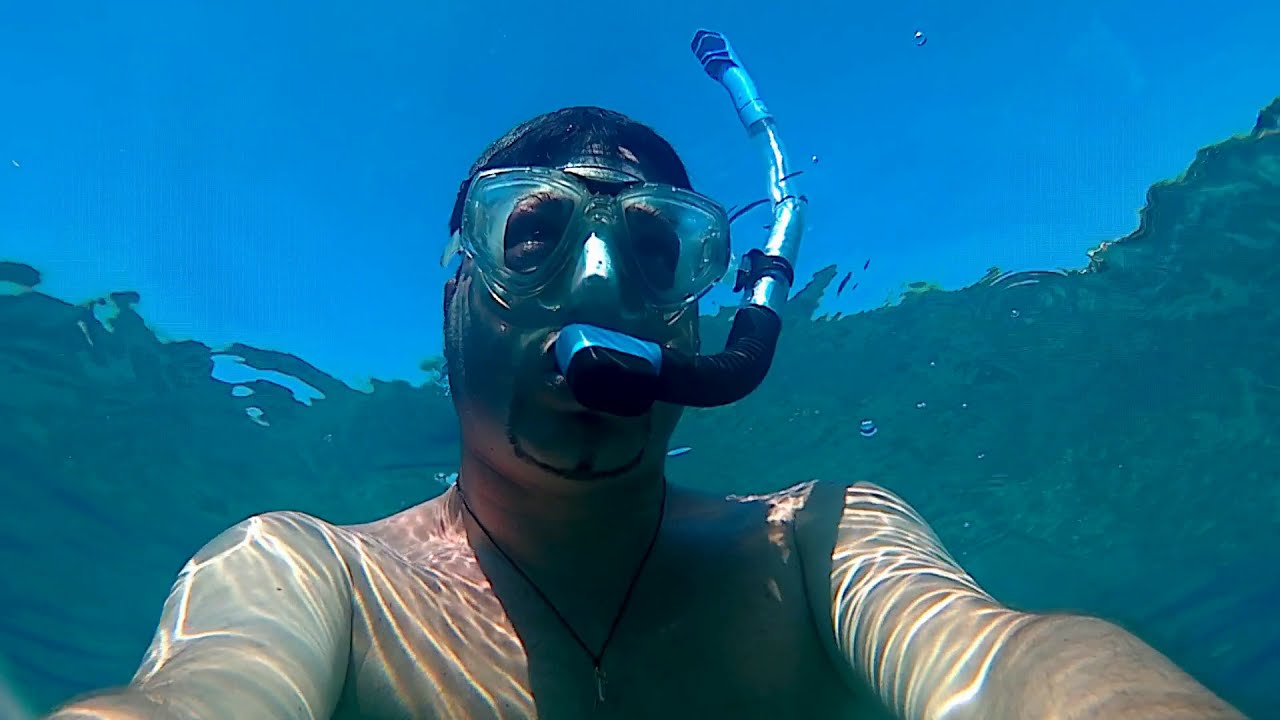 Snorkeling a Marina di Camerota