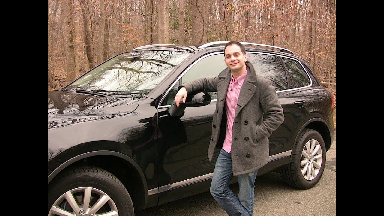 RoadflyTV - 2011 VW Touareg VR6 Sport Review & Test Drive
