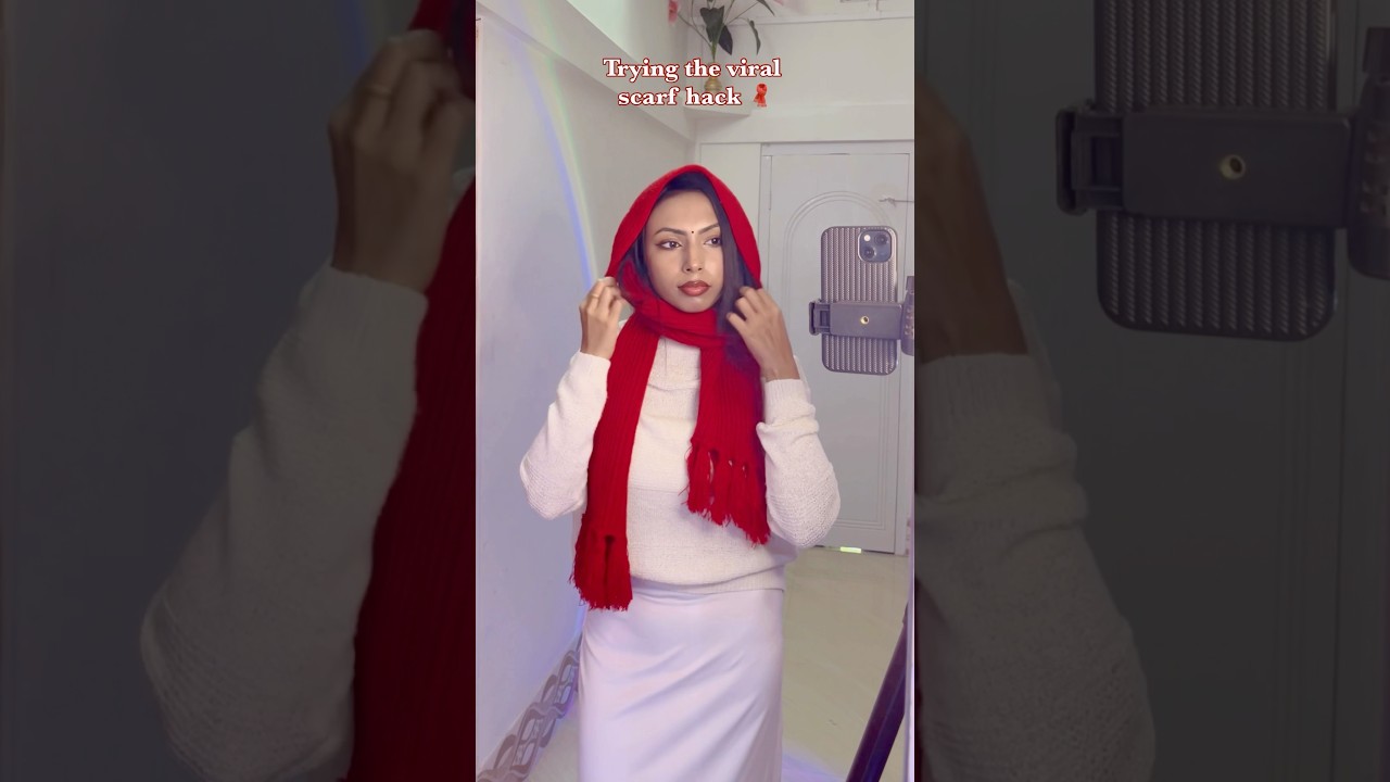 Trying the viral scarf hack🧣&hellip;&hellip;&hellip;&hellip;. #tutorial #scarf #fashion #outfit