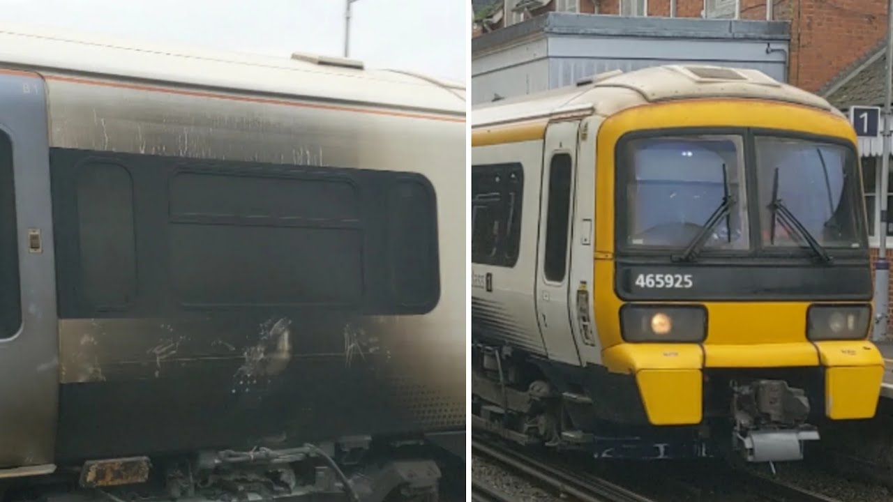 Class 465925 + burnt 466028 + 465023 at West Malling