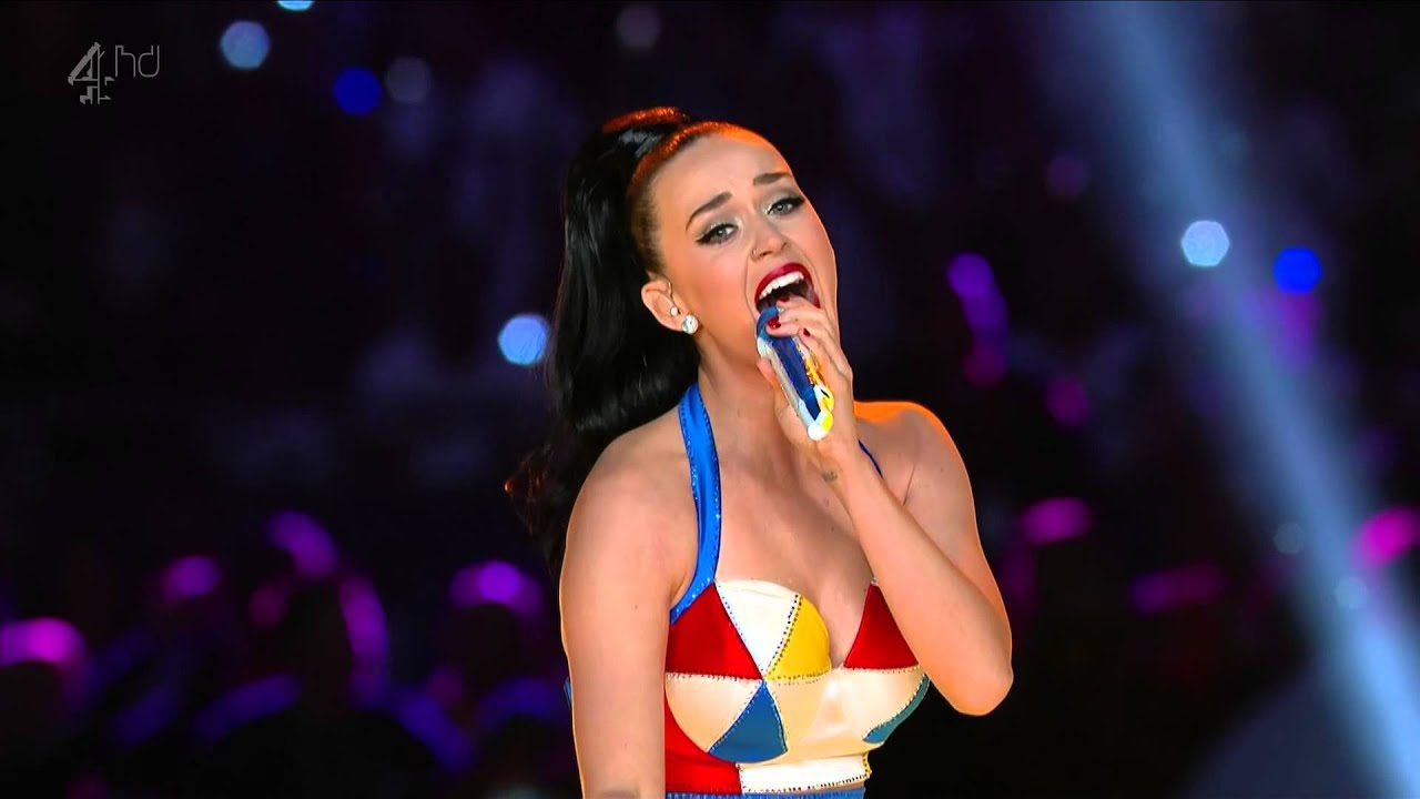 Katy Perry - Super Bowl XLIX Halftime Show (Feat. Lenny Kravitz & Missy Elliott)