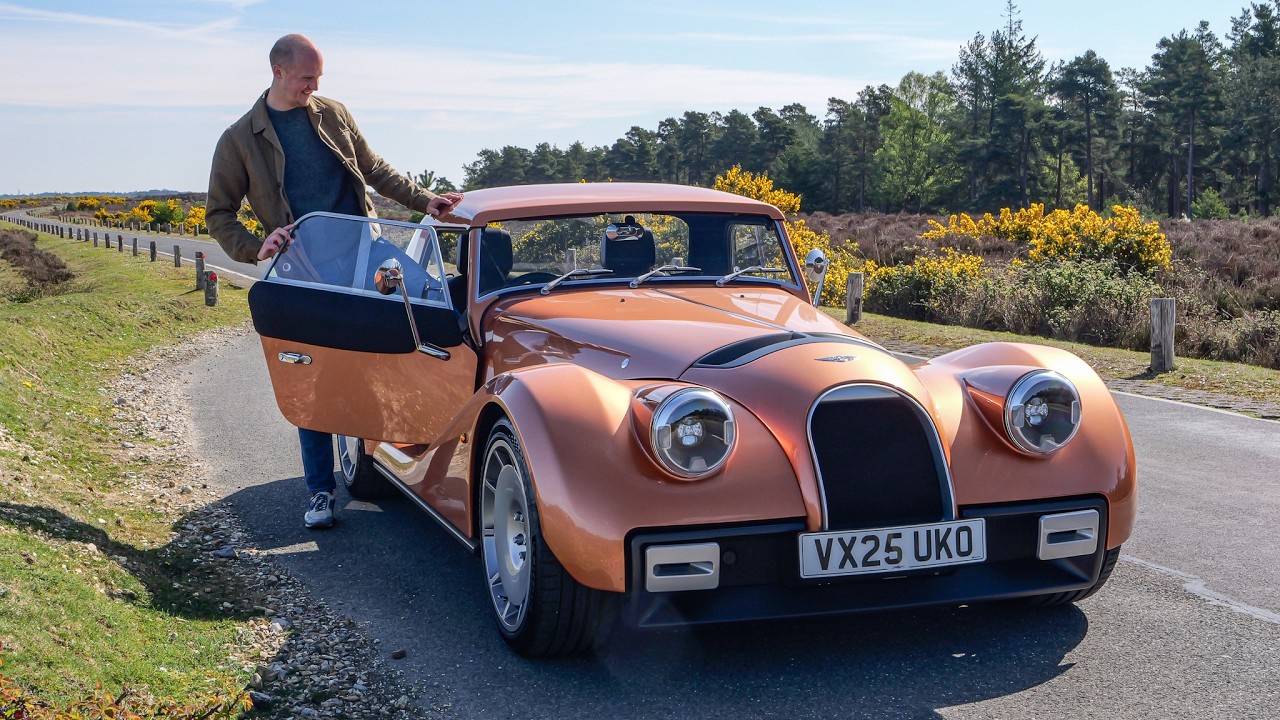 Driving The NEW 2025 Morgan SuperSport!