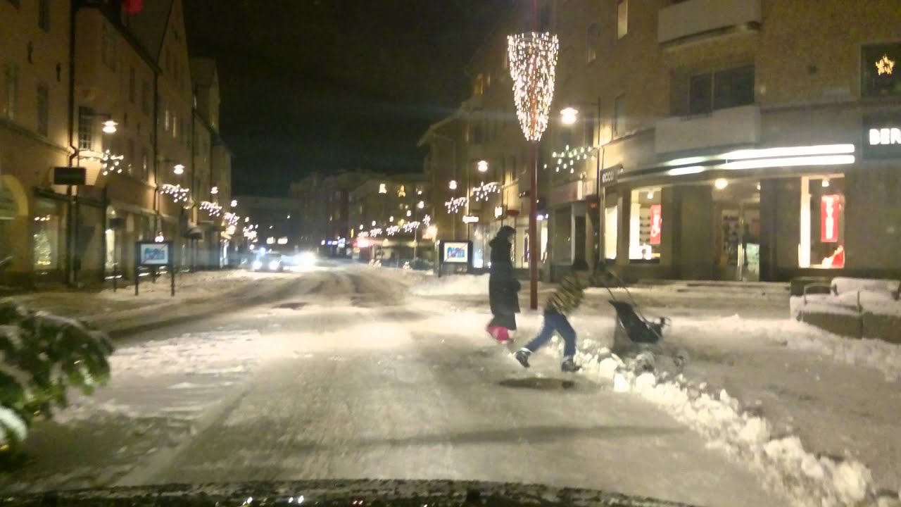 Mj&ouml;lby by night