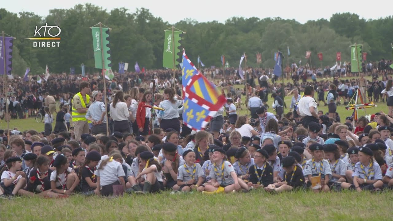Messe des 50 ans des Scouts Unitaires de France à Chambord