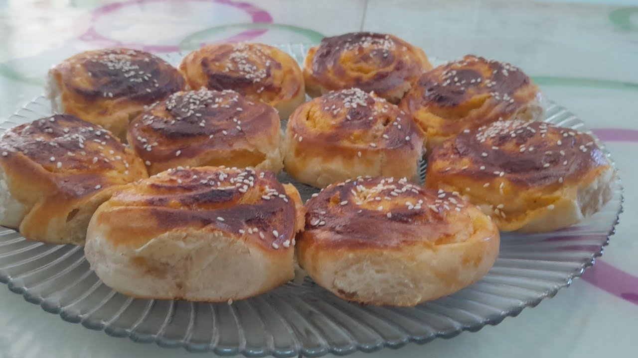 KOLAY  POĞAÇA  TARİFİ  TEK  TEK  UĞRAŞMAK  YOK  MISAFİRLER  İSTİYECEK 