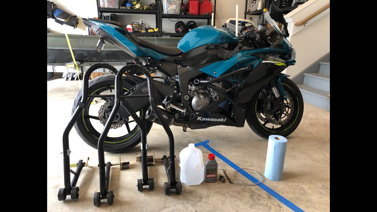 2019-2023 Ninja ZX6R - How to Change the Brake Fluid (UNDER 6 MINUTES)