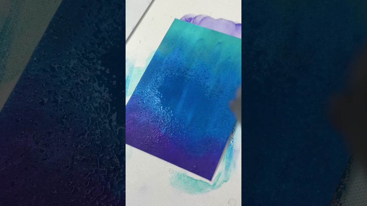 Glorious easy backgrounds made with the stunning new #lisahortoncrafts metallic inks