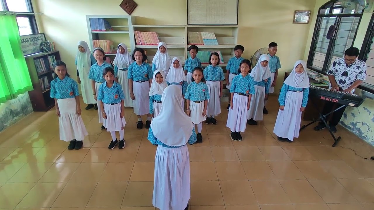 LOMBA PADUAN SUARA KREATIFITAS SISWA 2024 