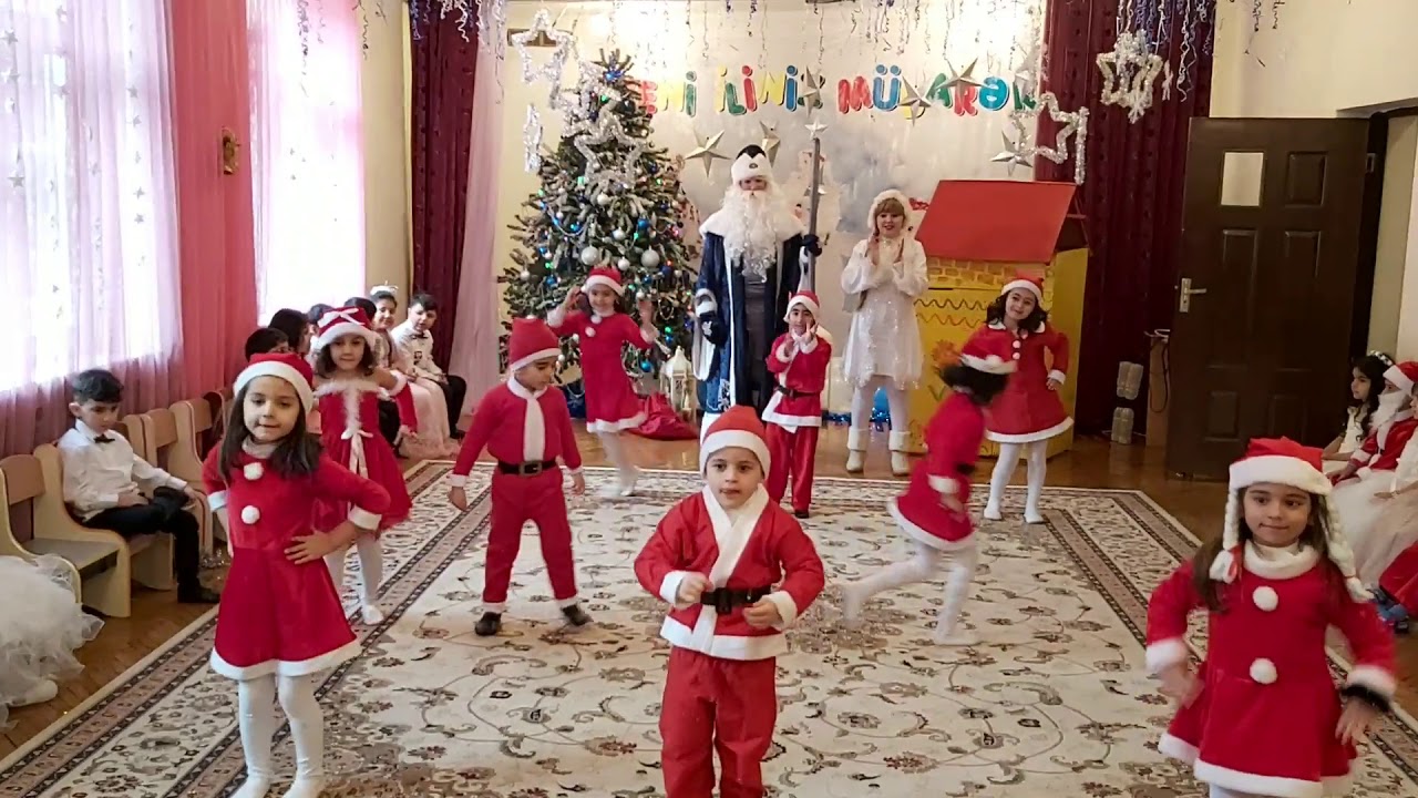 Baģçada yeni il şenliyi