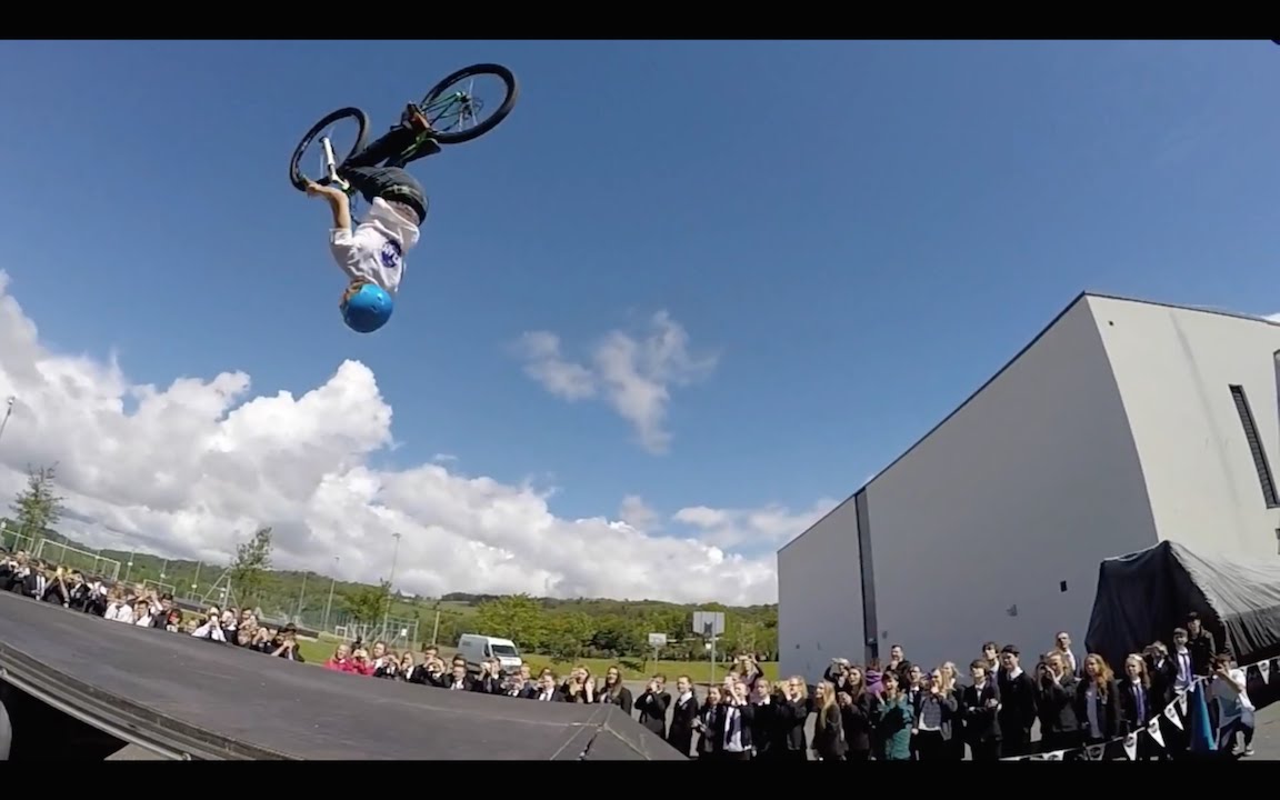 The Clan Stunt-Team at Wallace High