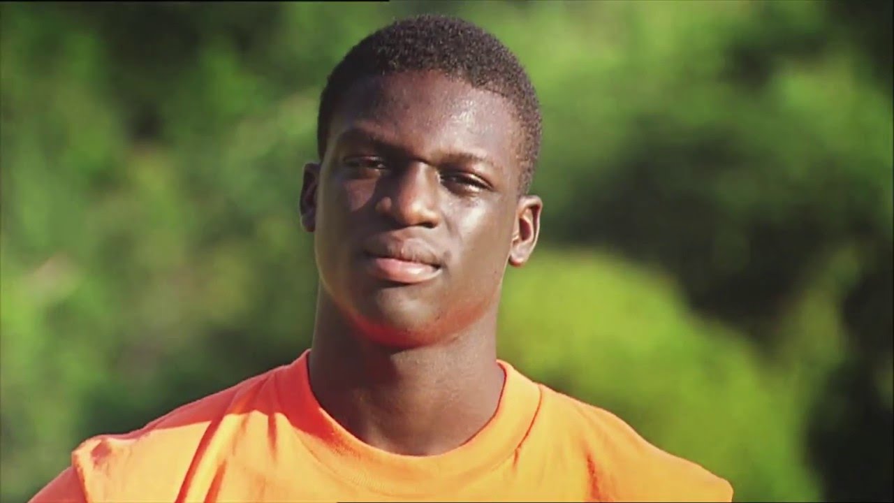 17-year-old Kirani James on Trans World Sport | Olympic 400m champ