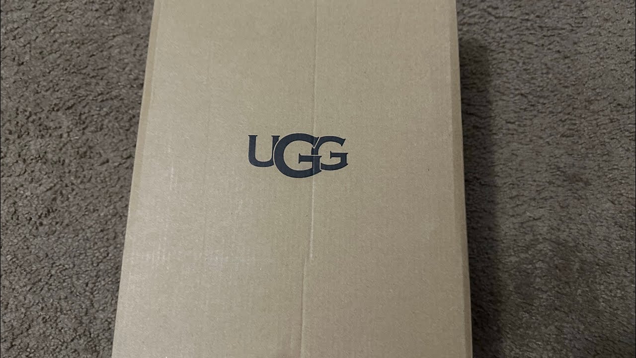 UGG UNBOXING