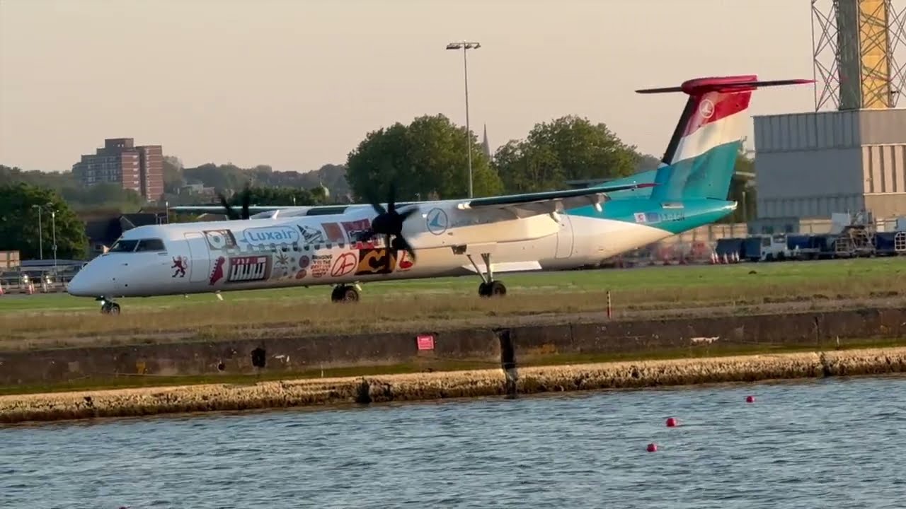 Plane Landings and takeoffs #planespotting #plane #aviation
