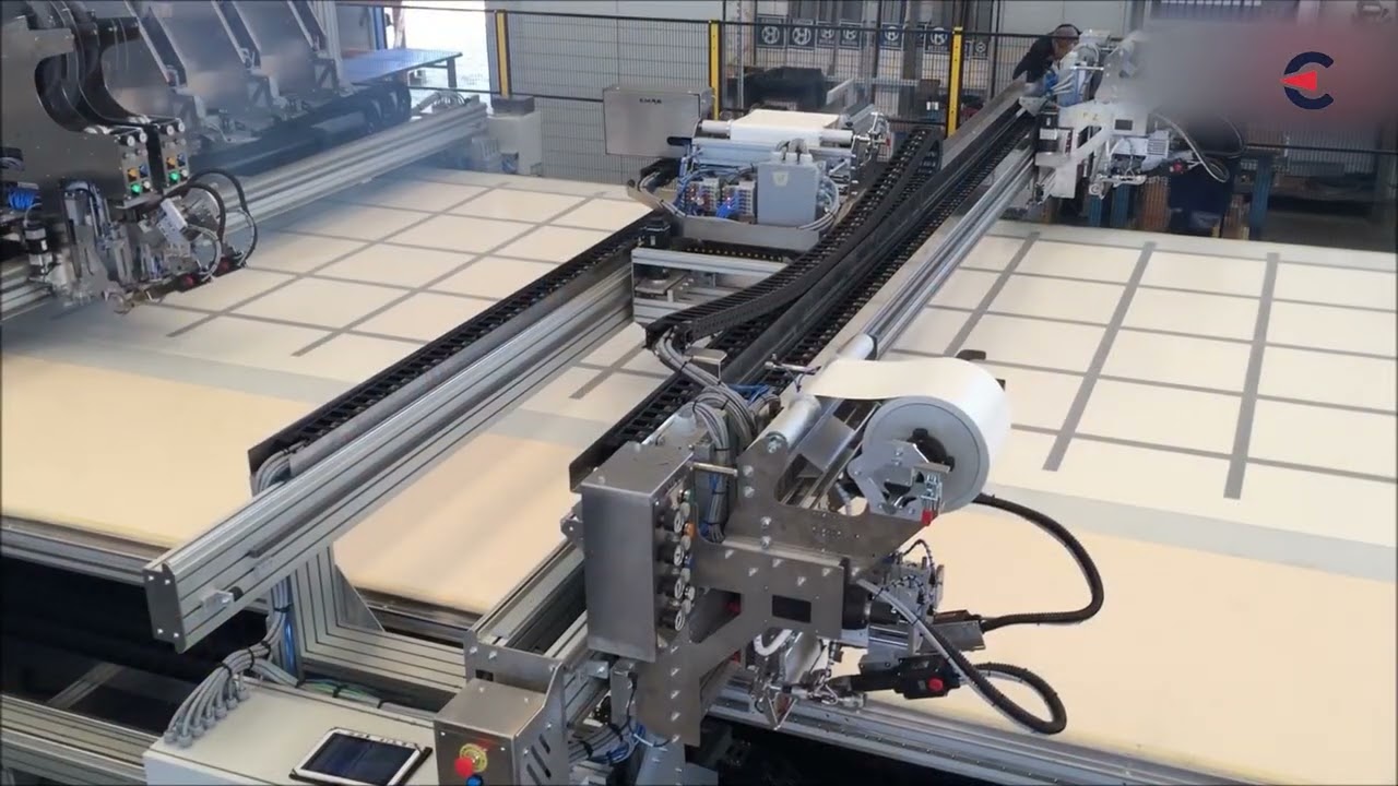 SM-370-HA | Static bed welding and cutting machine for truck curtains