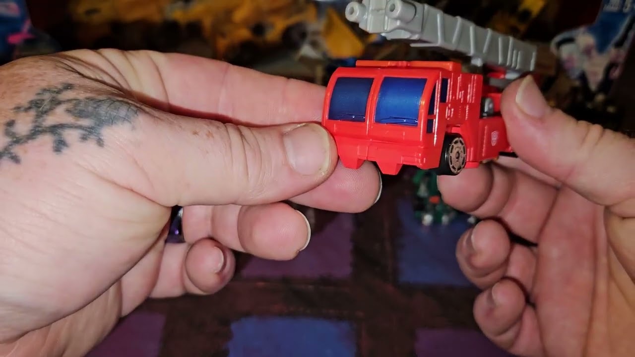 looking at Transformers Spy Changers and Spy Changer GoBots?