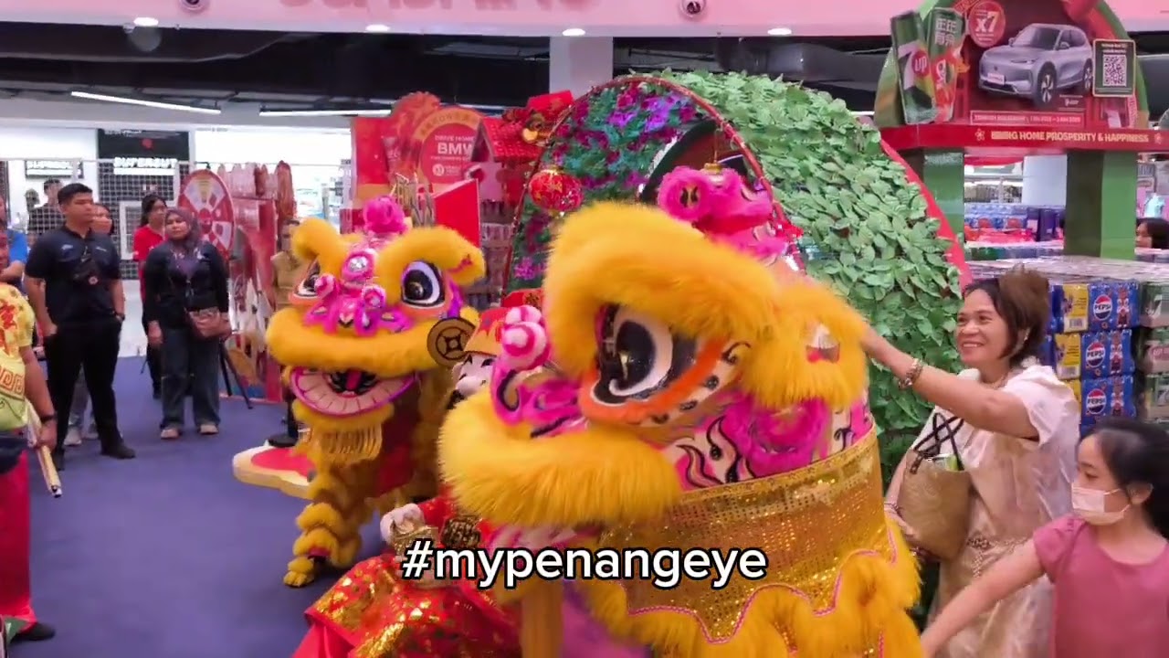 Sunshine Central Mall Lion Dance | Chinese New Year 2026 Horse Horoscope Shopping
