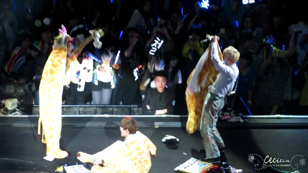 20120414 SS4 SH WhiteXmas & Dancing Out