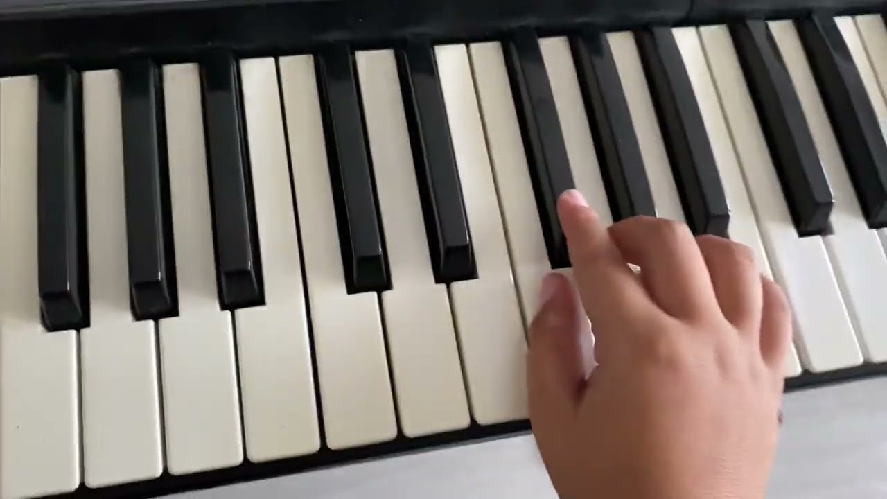 Korg pa600 set silme, pa600 ekran teması değiştirme,çalma deneyimim. 25.10.2023  15:13