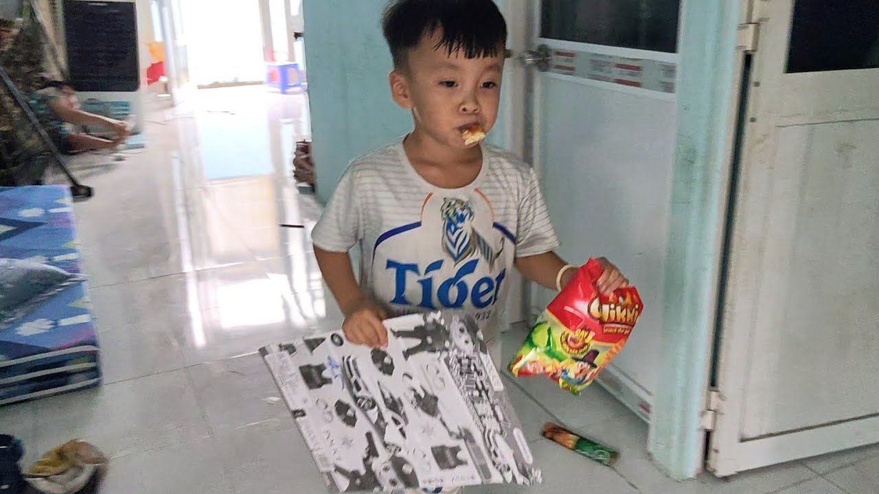 Chuột Khóa Cửa Tính Bỏ Cha Ở Ngoài Sân Và Cái Kết #meconnhachuot #chuotkhoacuabocha