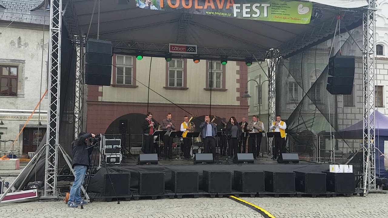 Bl&aring;smusik i   T&aacute;bor