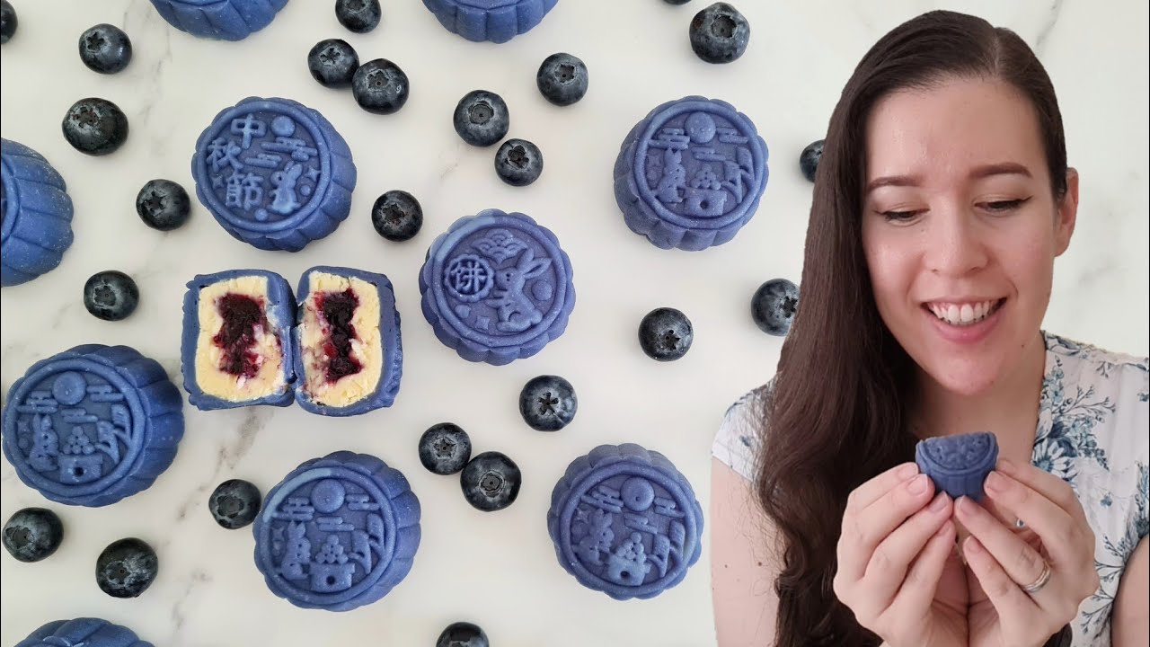 How To Make Make Snow Skin Blueberry Cheesecake Mooncakes Recipe